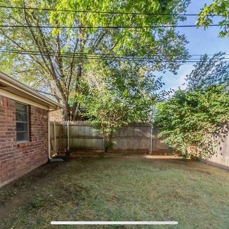 Large Open Space For Family Fun! Amarillo Exterior foto